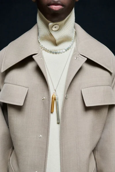 Look 17